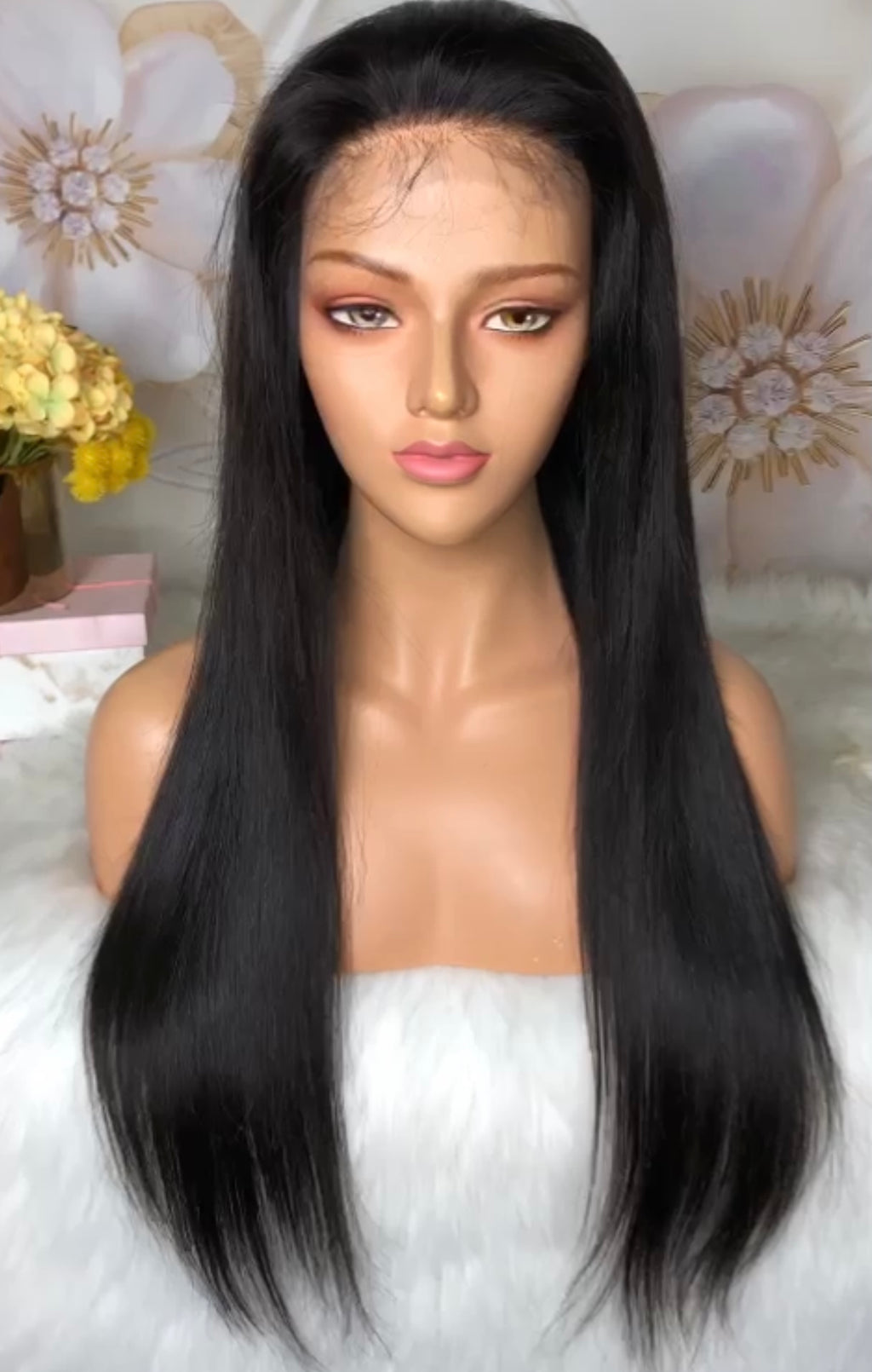 SILKY STRAIGHT CLOSURE WIG